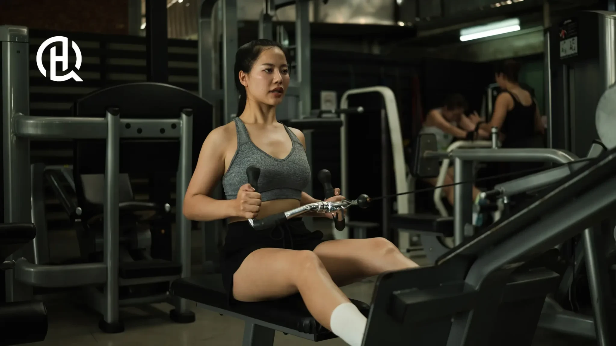 Peak contraction on seated row