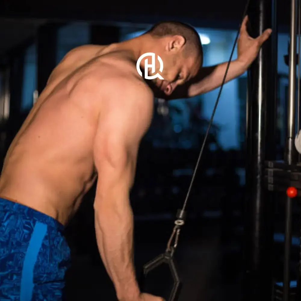 Single-Arm Reverse Grip Cable Triceps Extension: Simple Guide (Tips and Benefits)