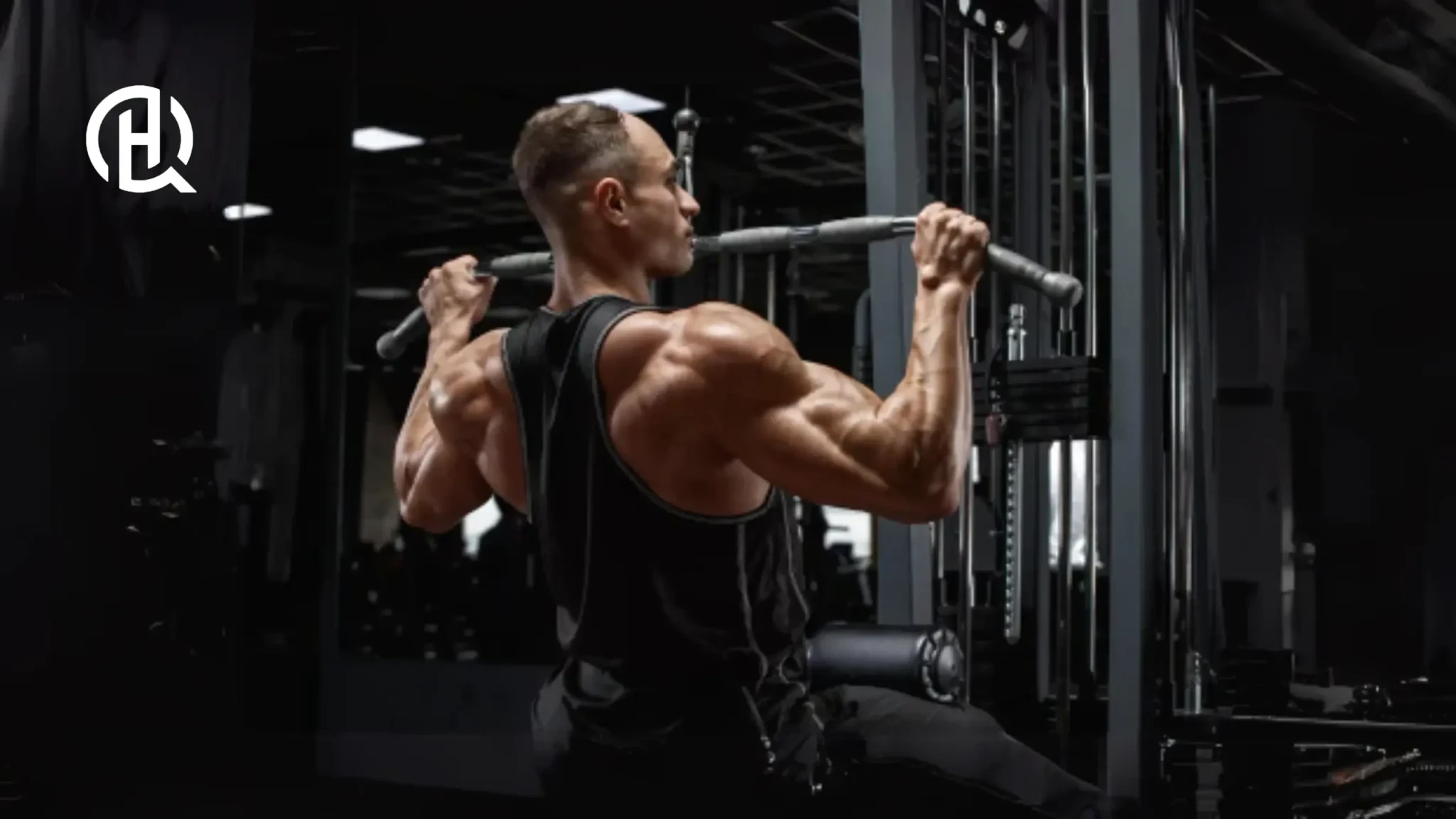 Using straps to manage grip fatigue on pulldowns